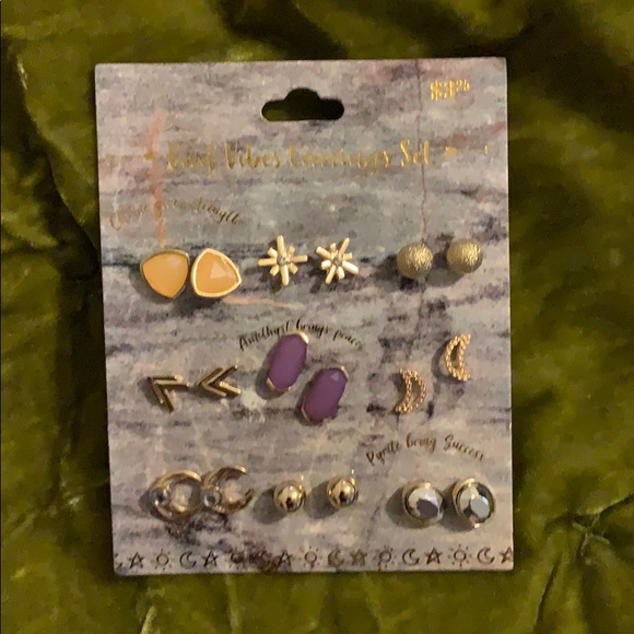 Astrology Ear Rings - Picture 2 of 3